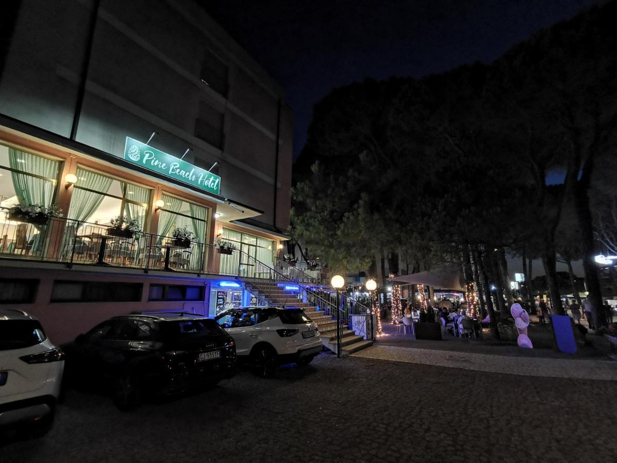 Hotel Pine Beach Rosolina Mare Extérieur photo